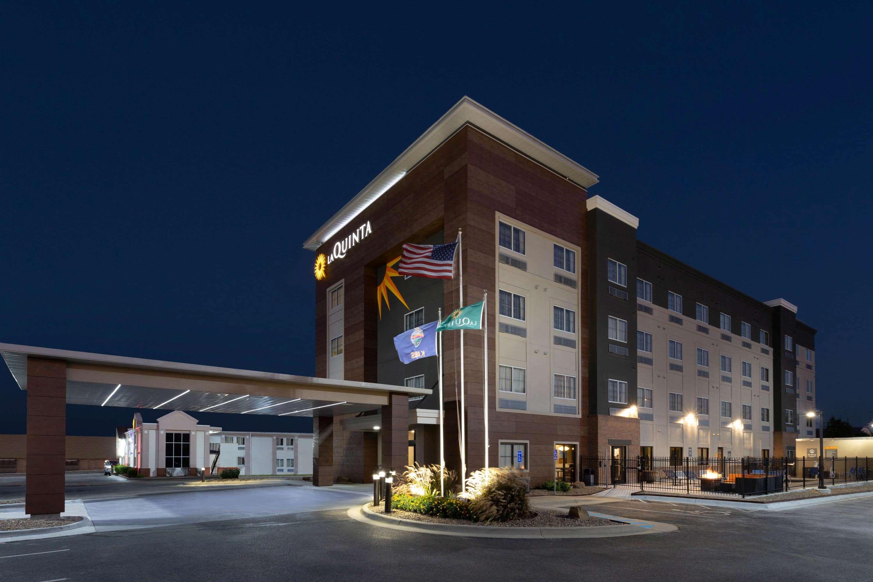 La Quinta By Wyndham Wichita Airport Otel Dış mekan fotoğraf