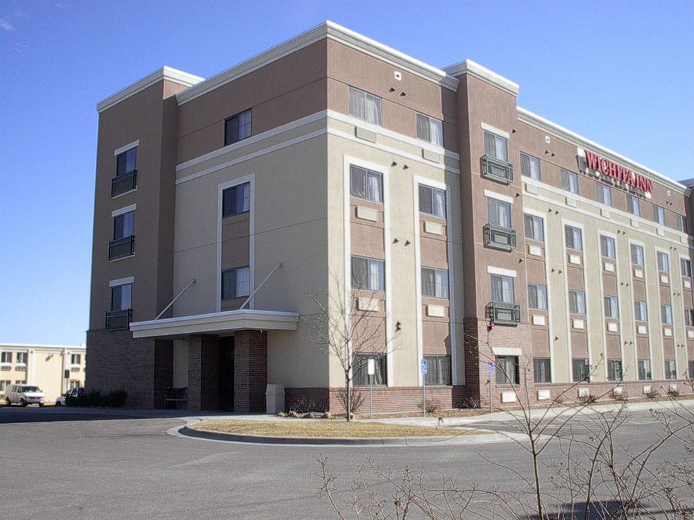La Quinta By Wyndham Wichita Airport Otel Dış mekan fotoğraf