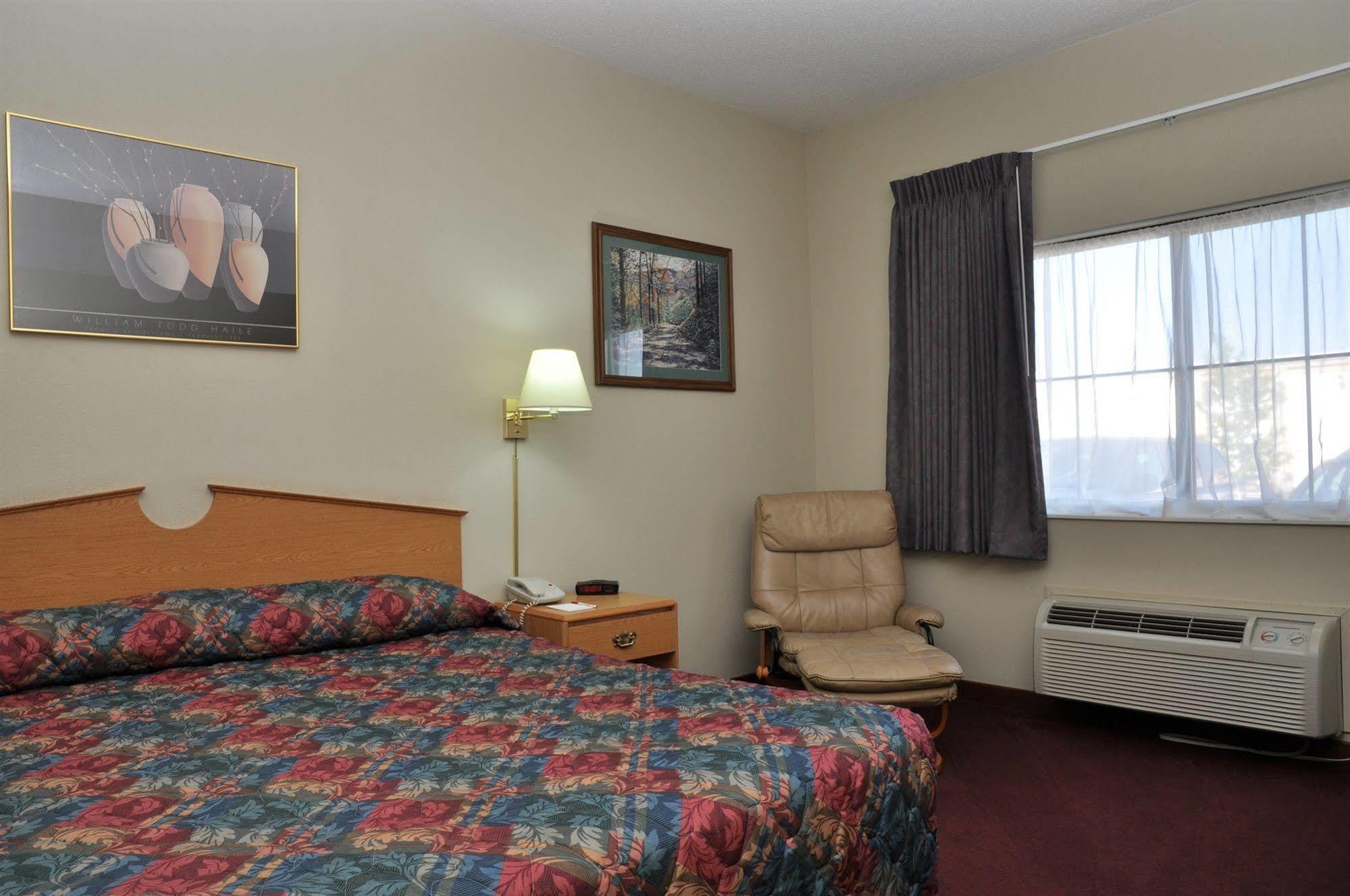 La Quinta By Wyndham Wichita Airport Otel Dış mekan fotoğraf